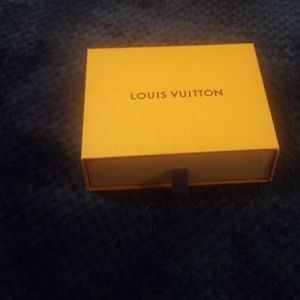 LOUIS VUITTON BOX